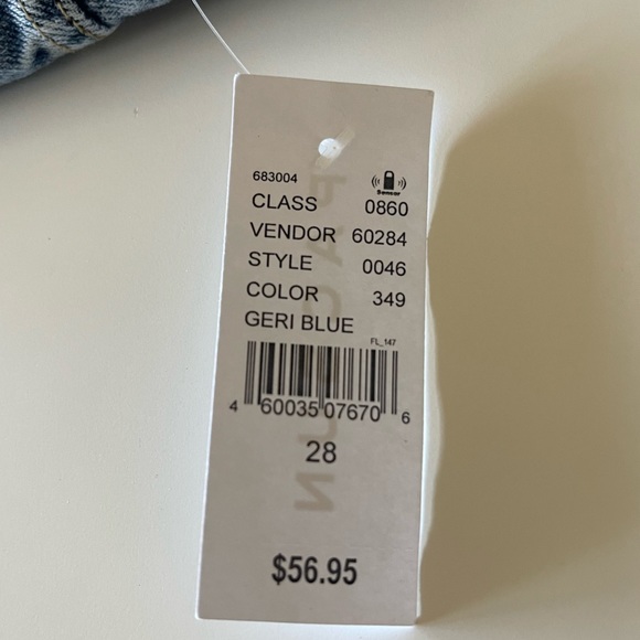 Women’s PacSun jeans - Picture 9 of 9